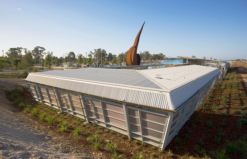 mandurah trainstation undercover area